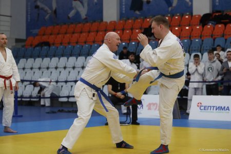 Чемпионат и Первенство России по прикладному рукопашному бою в дисциплине 